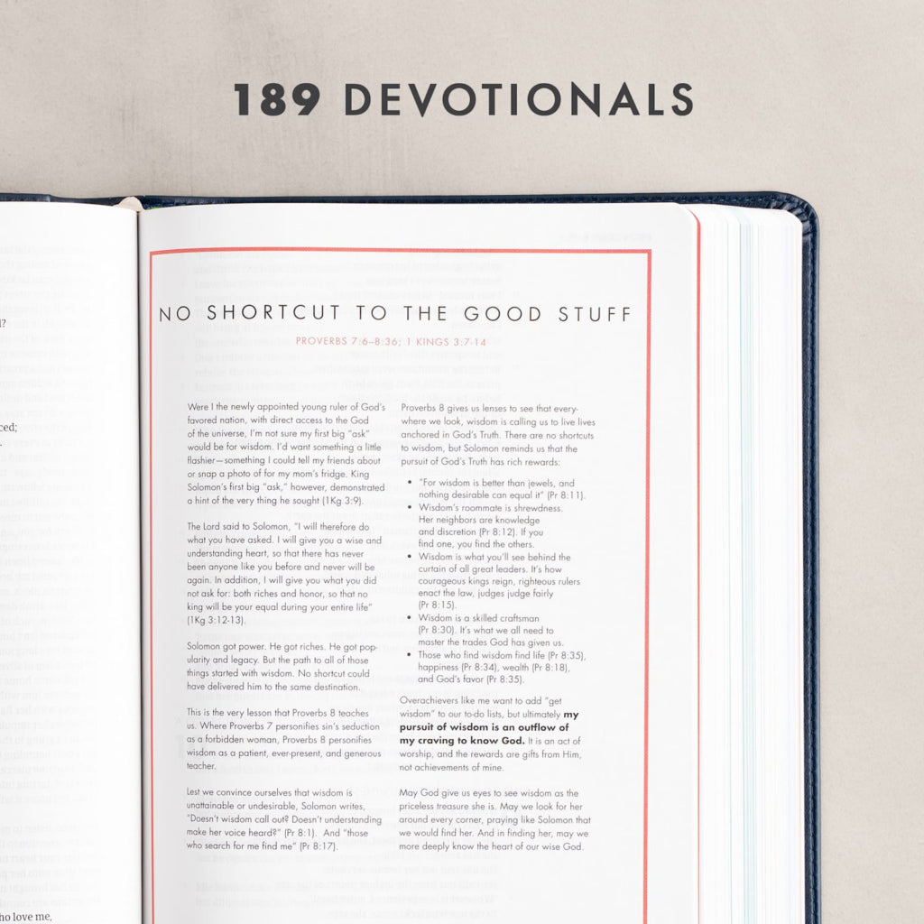 CSB She Reads Truth, Navy