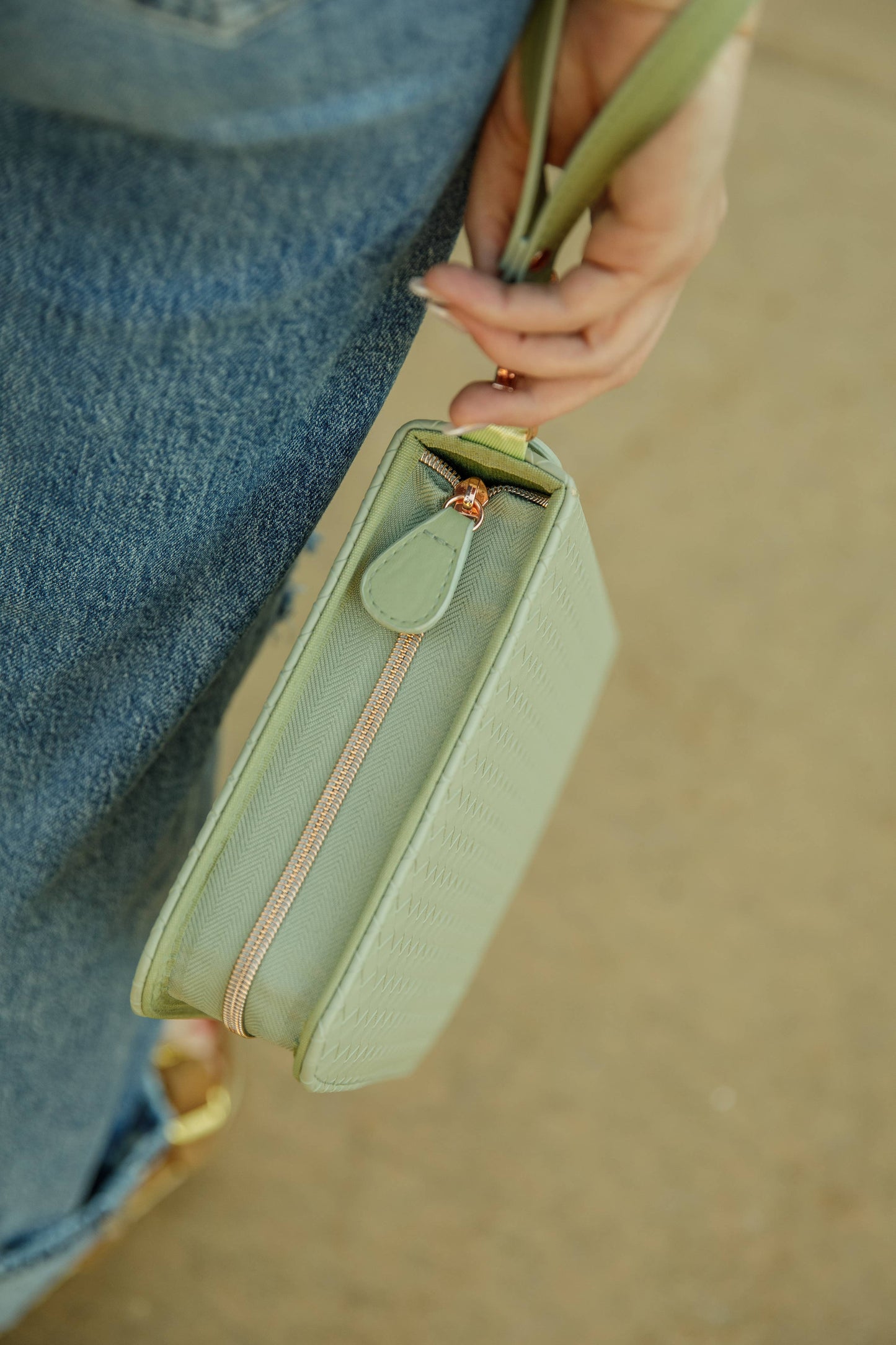 Sage Crossbody Weave Bible Case