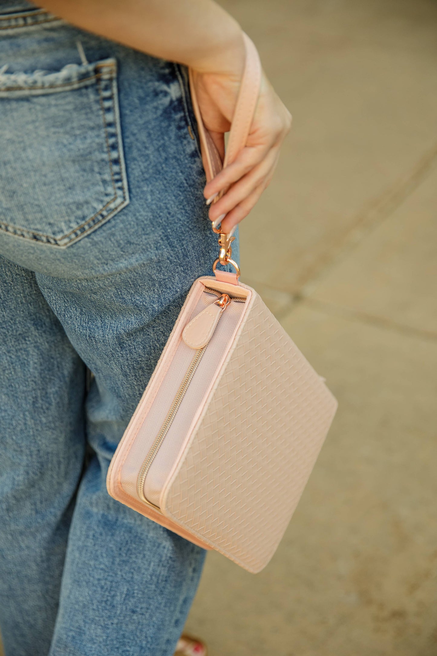 Blush Crossbody Weave Bible Case