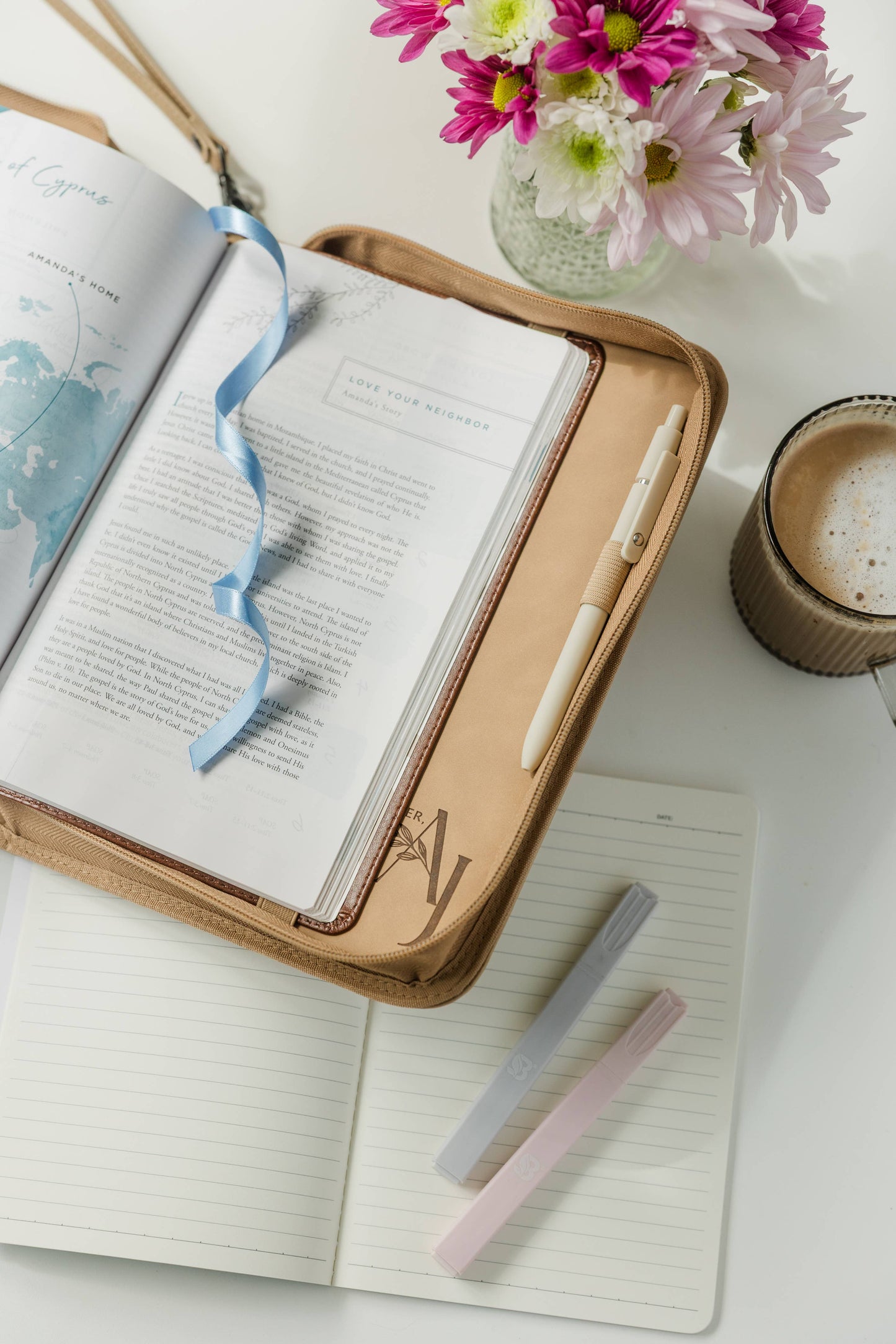 Wreath Bible Case