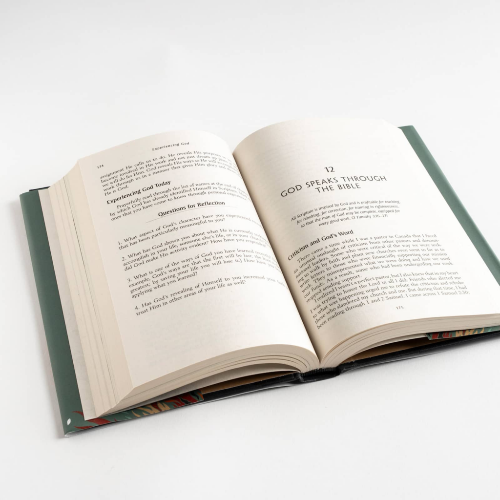 Experiencing God by Henry Blackaby, Richard Blackaby, Claude King