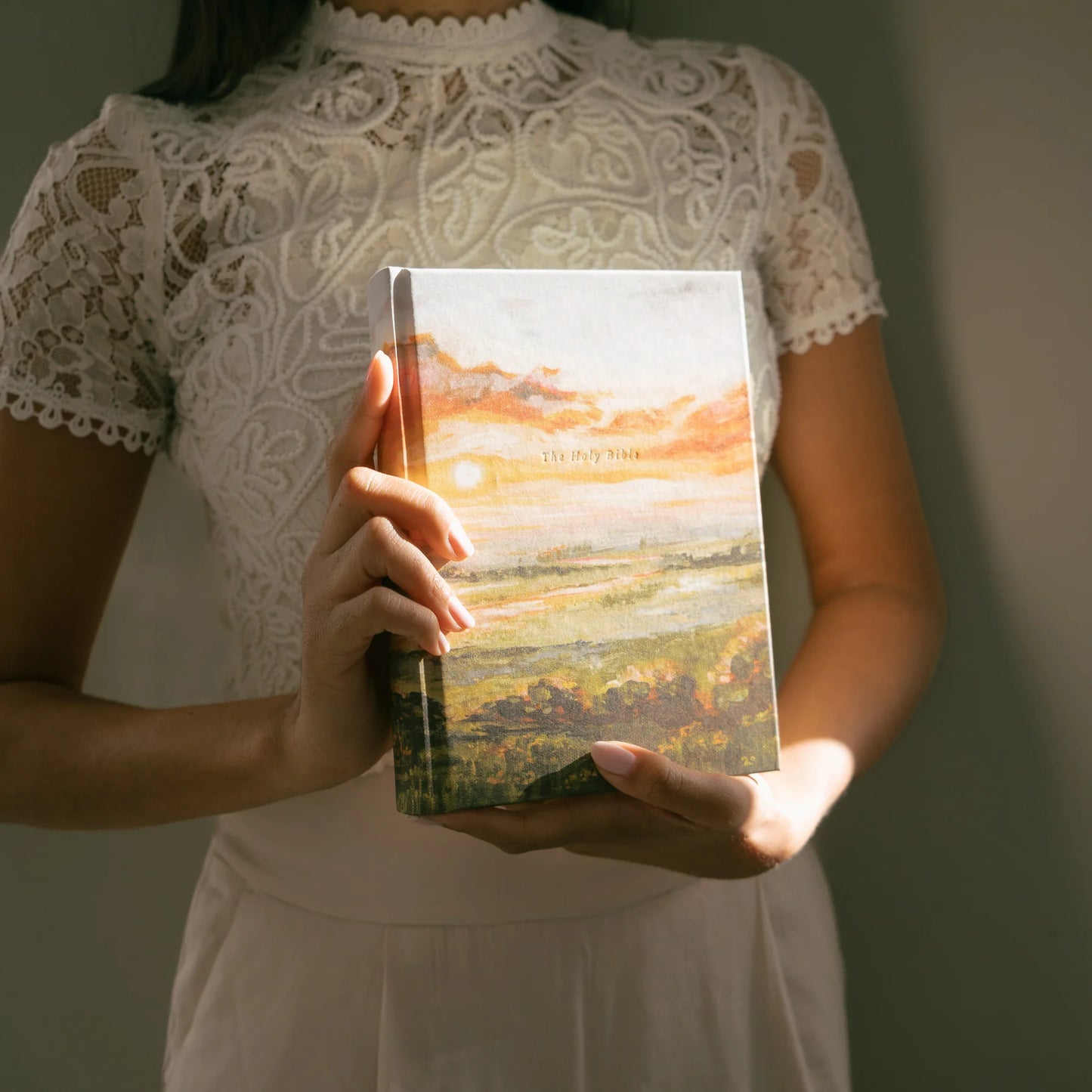 Hosanna Revival ESV Journaling Bible: Florence Theme